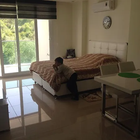 Apartman Prince Garden Çamyolu
